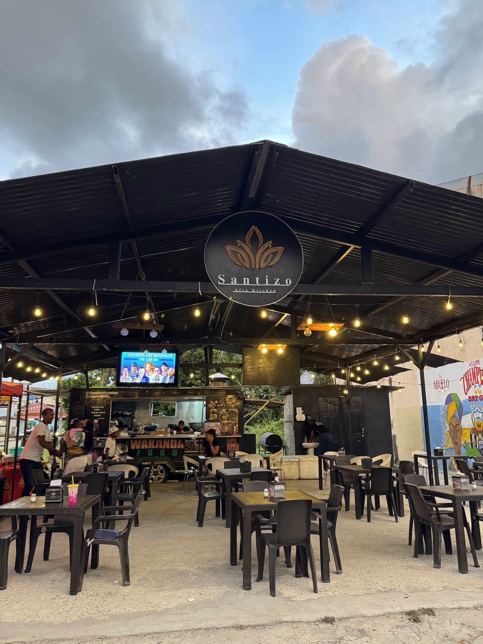 Santizo afro kitchen
