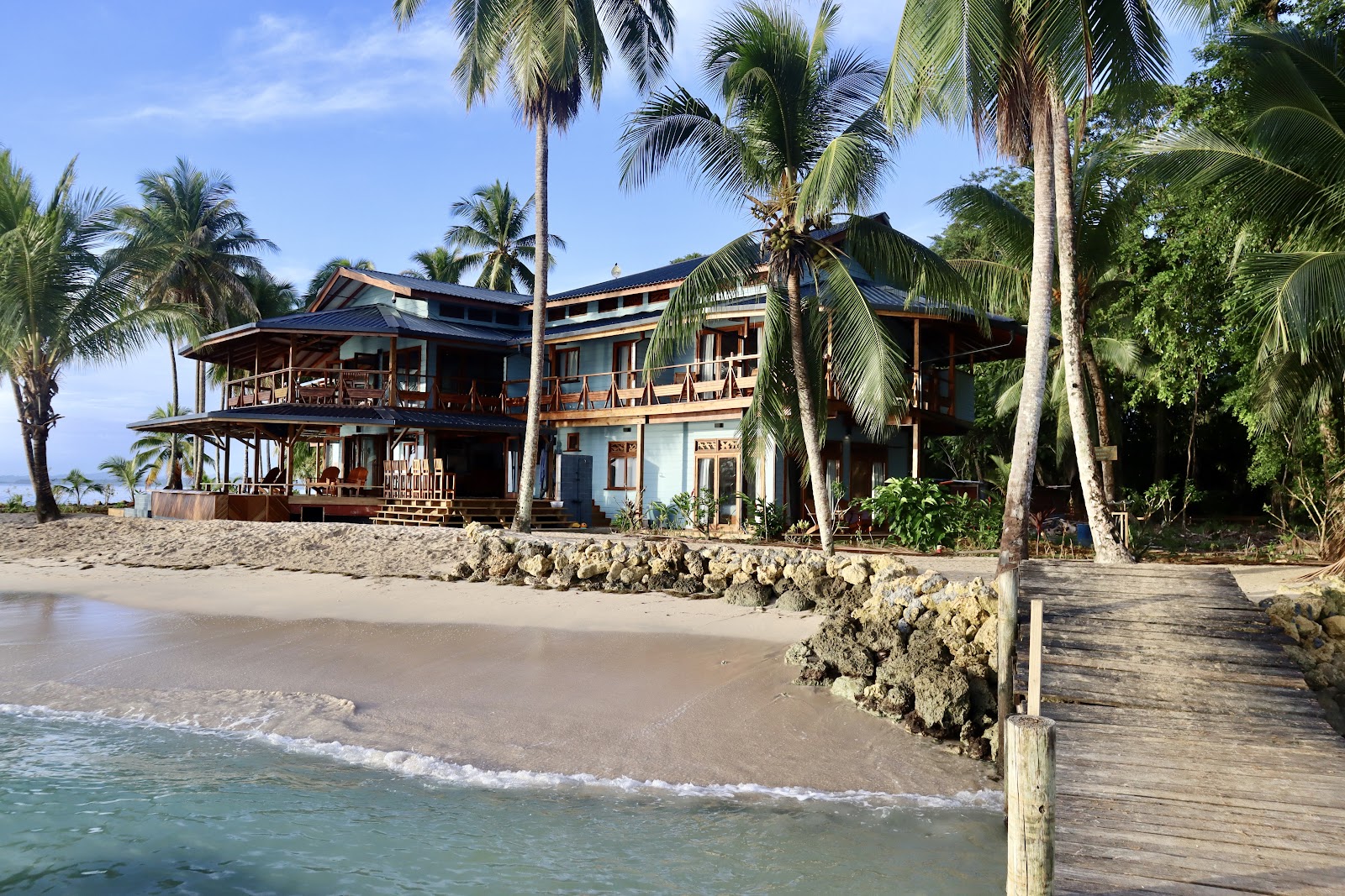Bocas Beachfront Lodge "BBL"