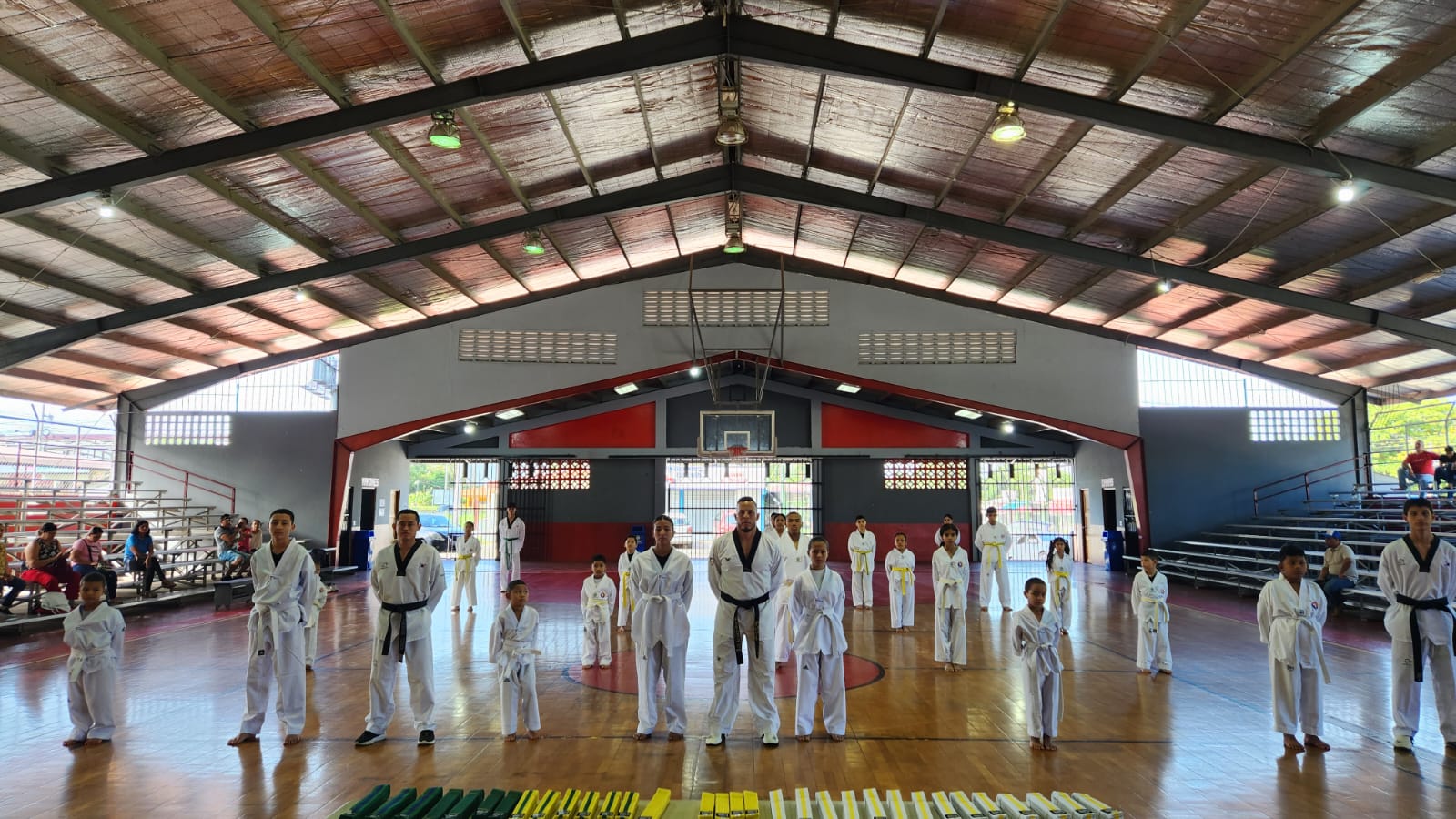 SURMAY TKD AGUADULCE