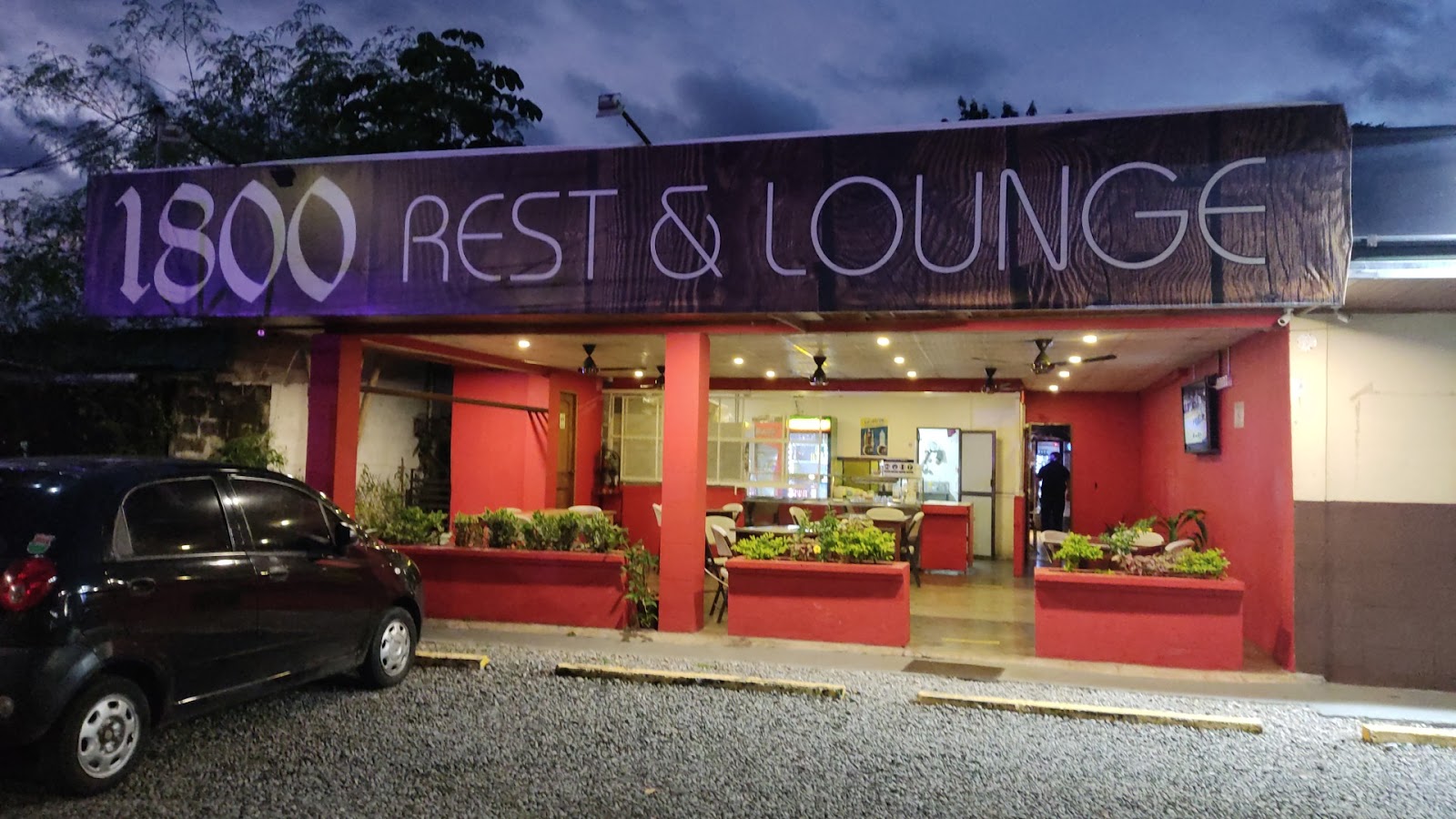 Restaurante y Bar 1800