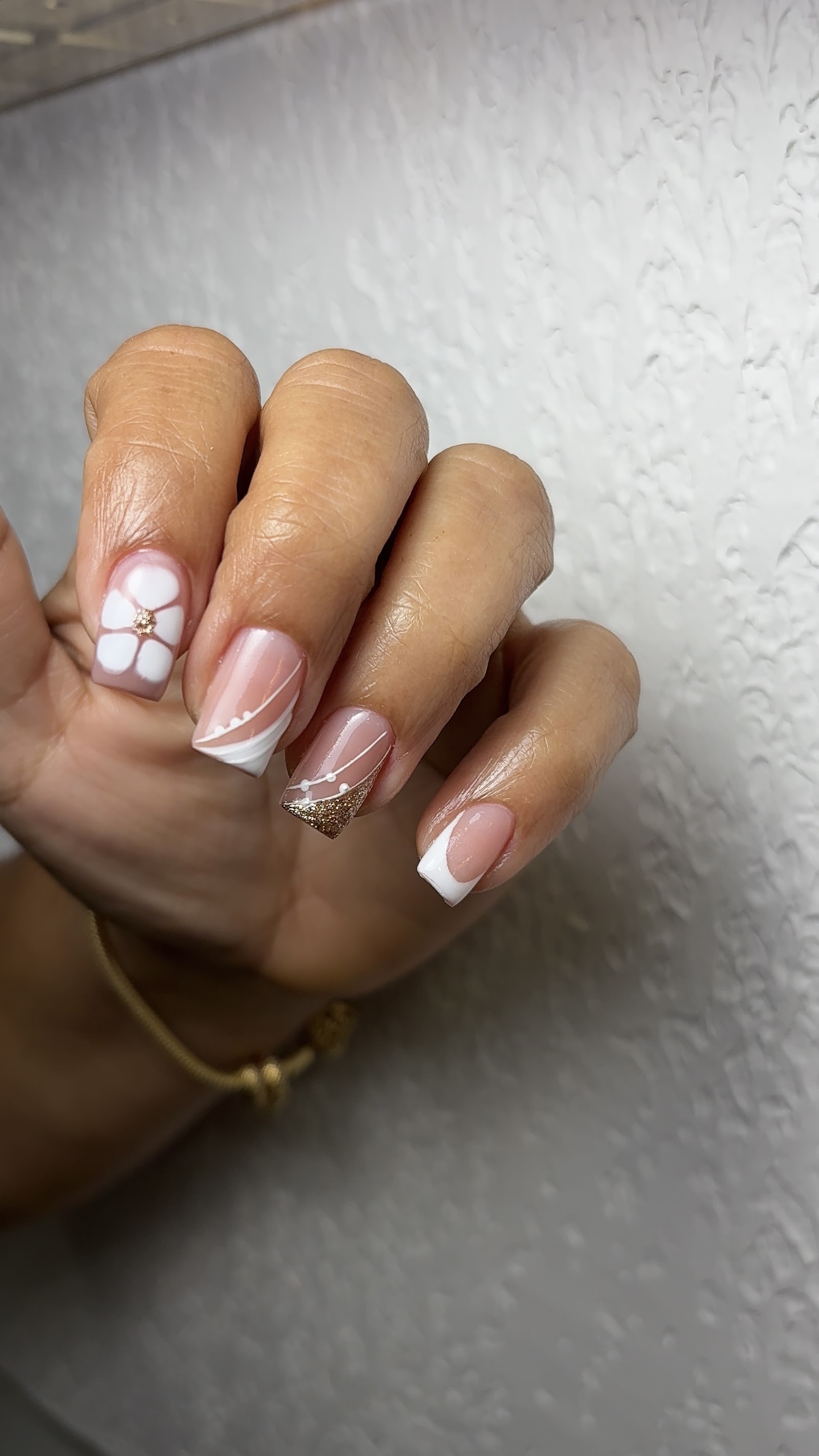 Hillary Nailss
