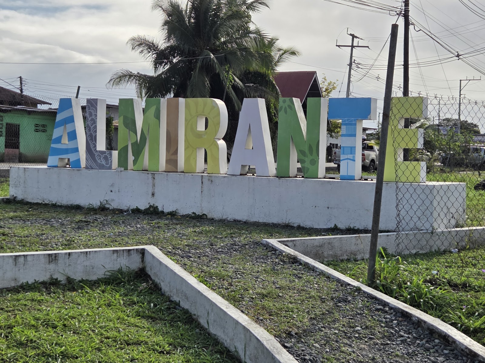 Hotel El Paso De Almirante