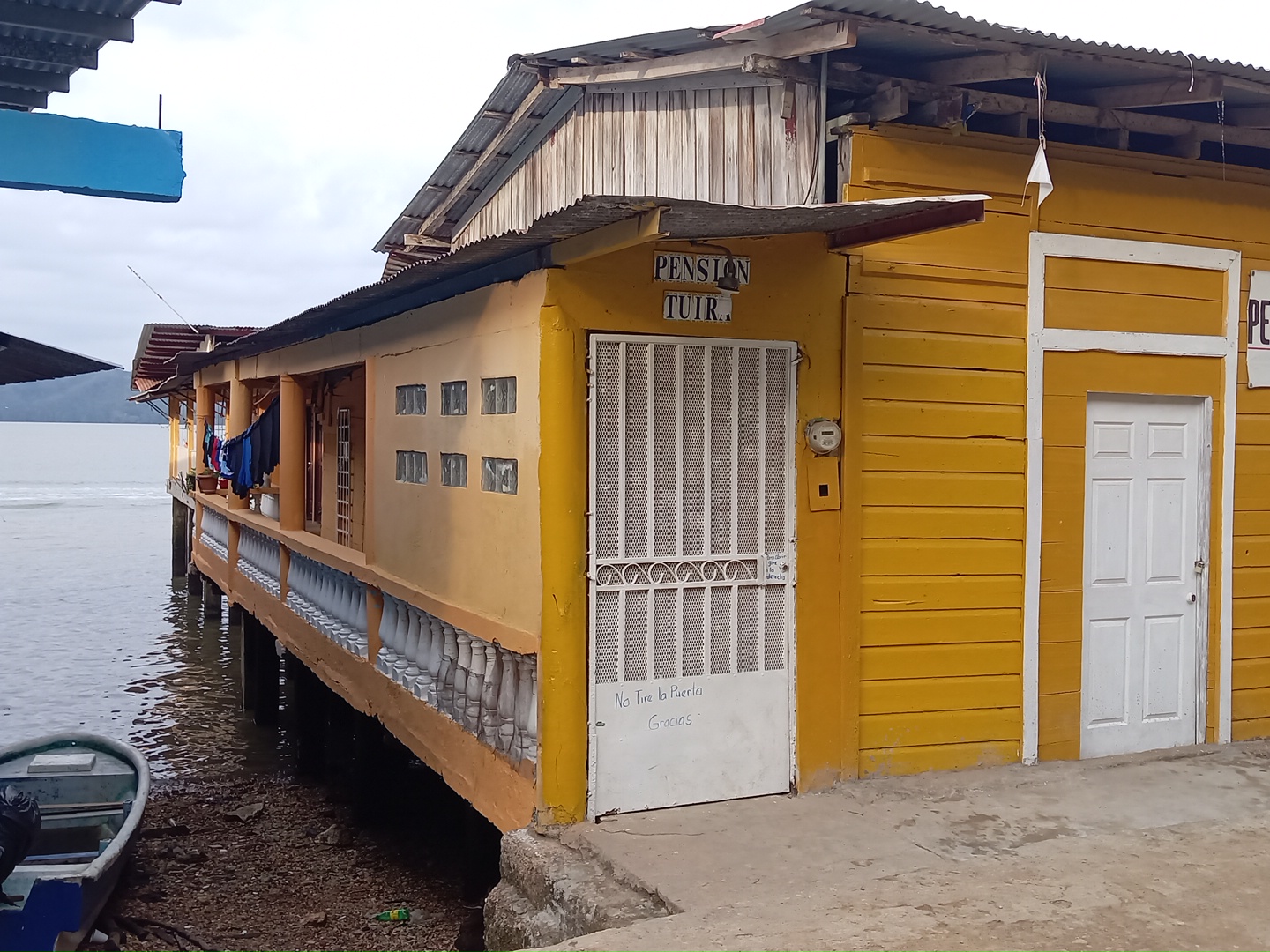 Pensión Tuira