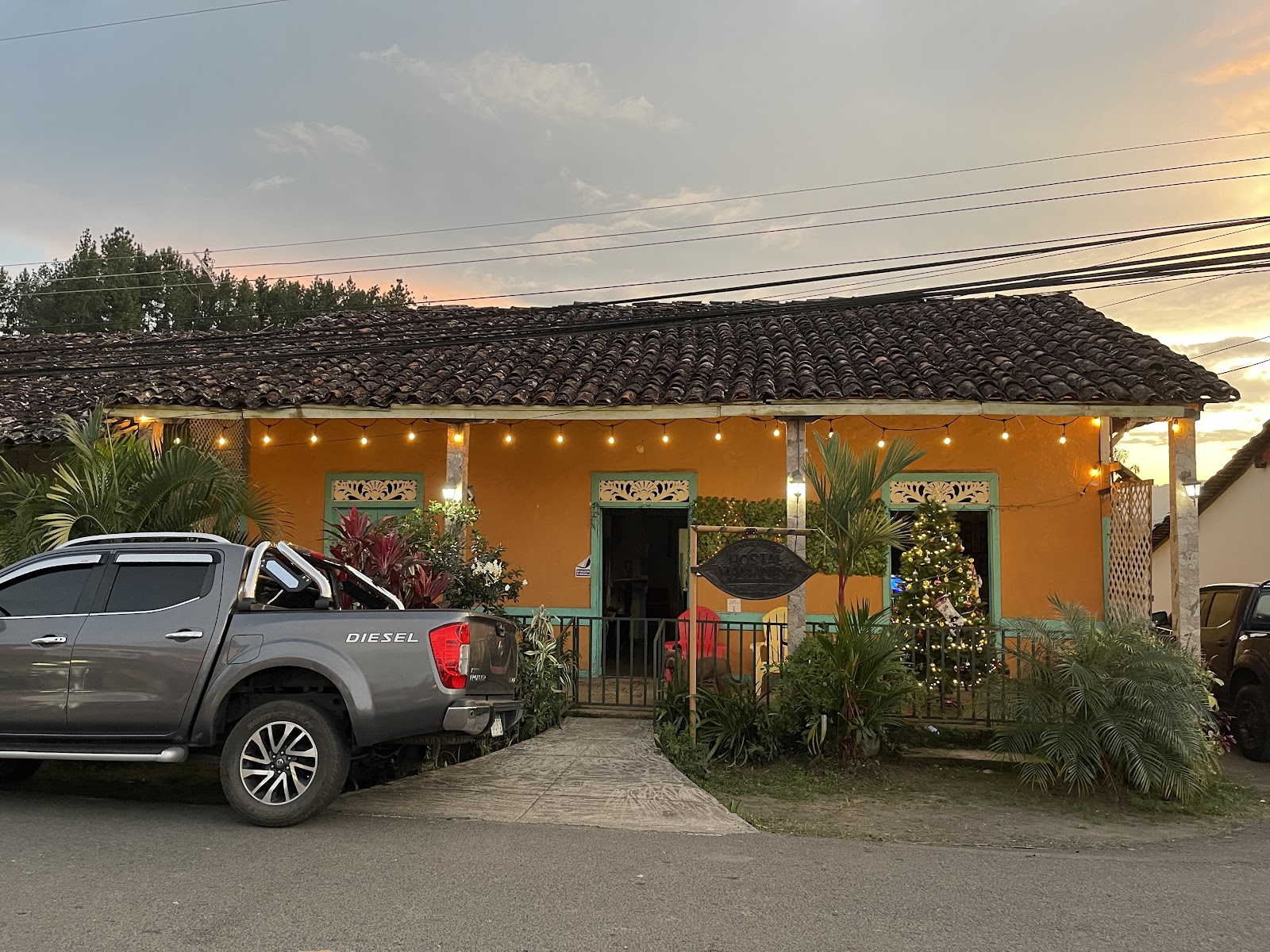 Hostal Mamanina