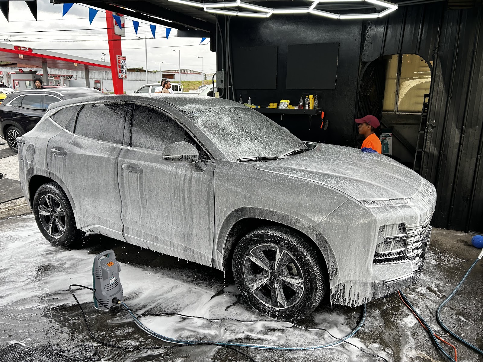 Makarios VIP Carwash