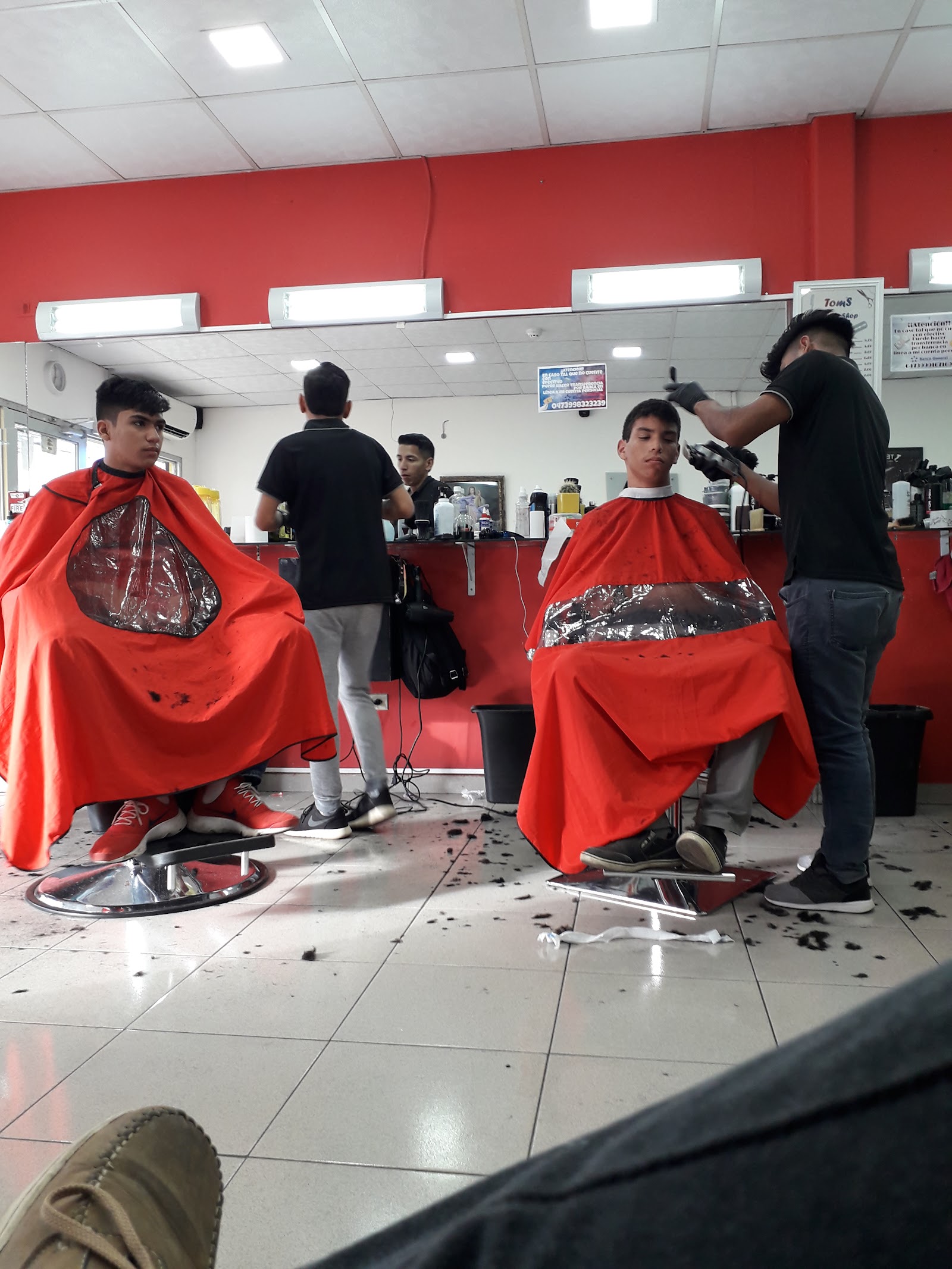 Tom's Barber Shop