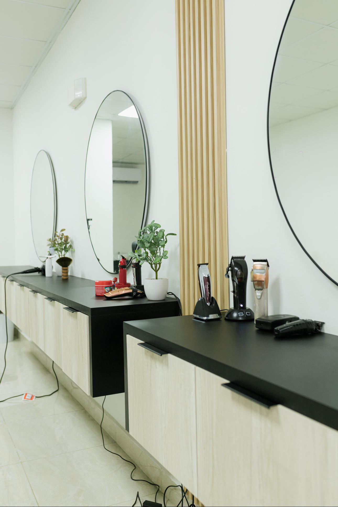 La Hermandad Hair Salon