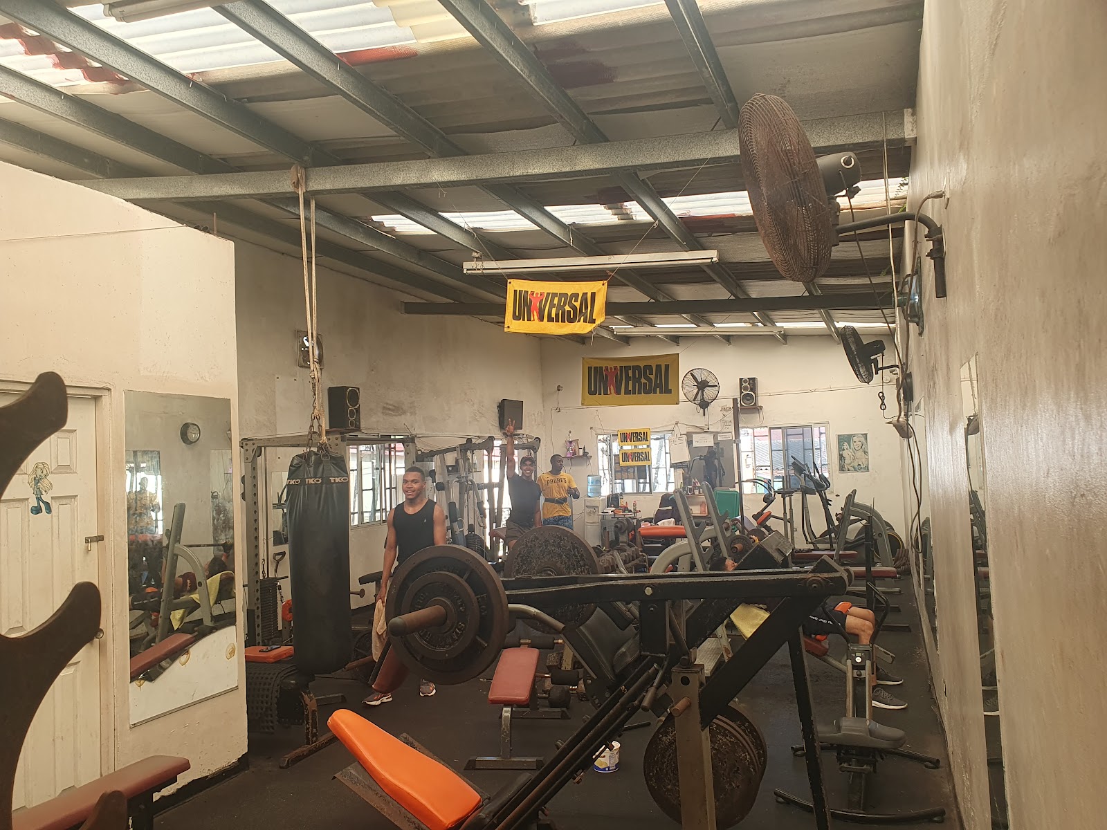 Gimnasio POWER FIT CLUB