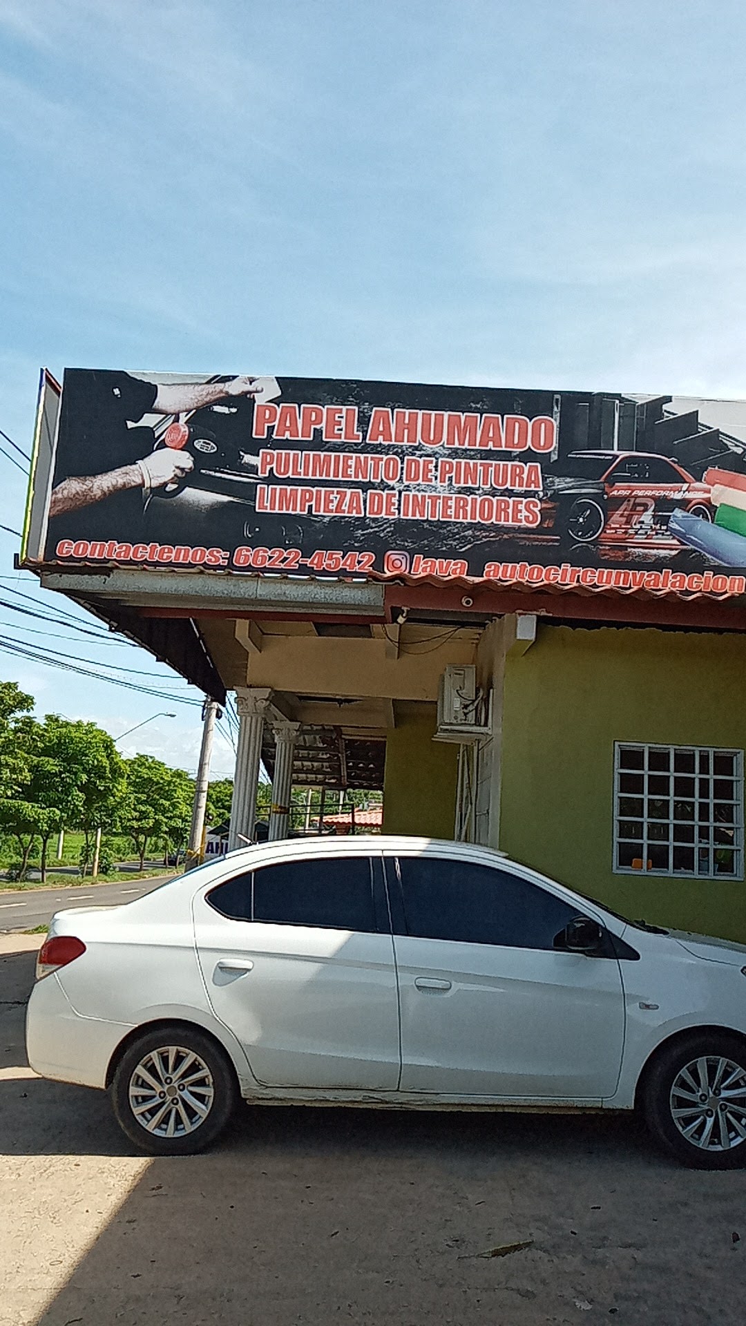 Lava auto la circunvalación