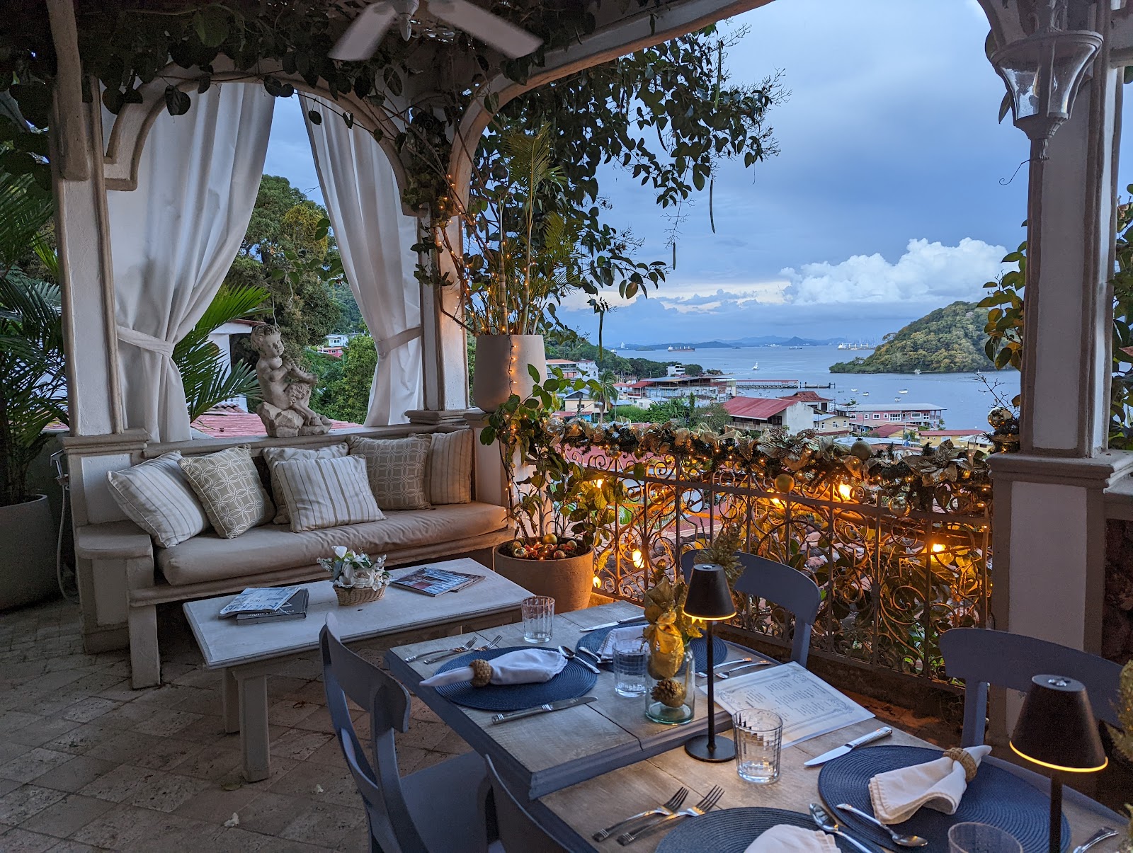 Villa Caprichosa