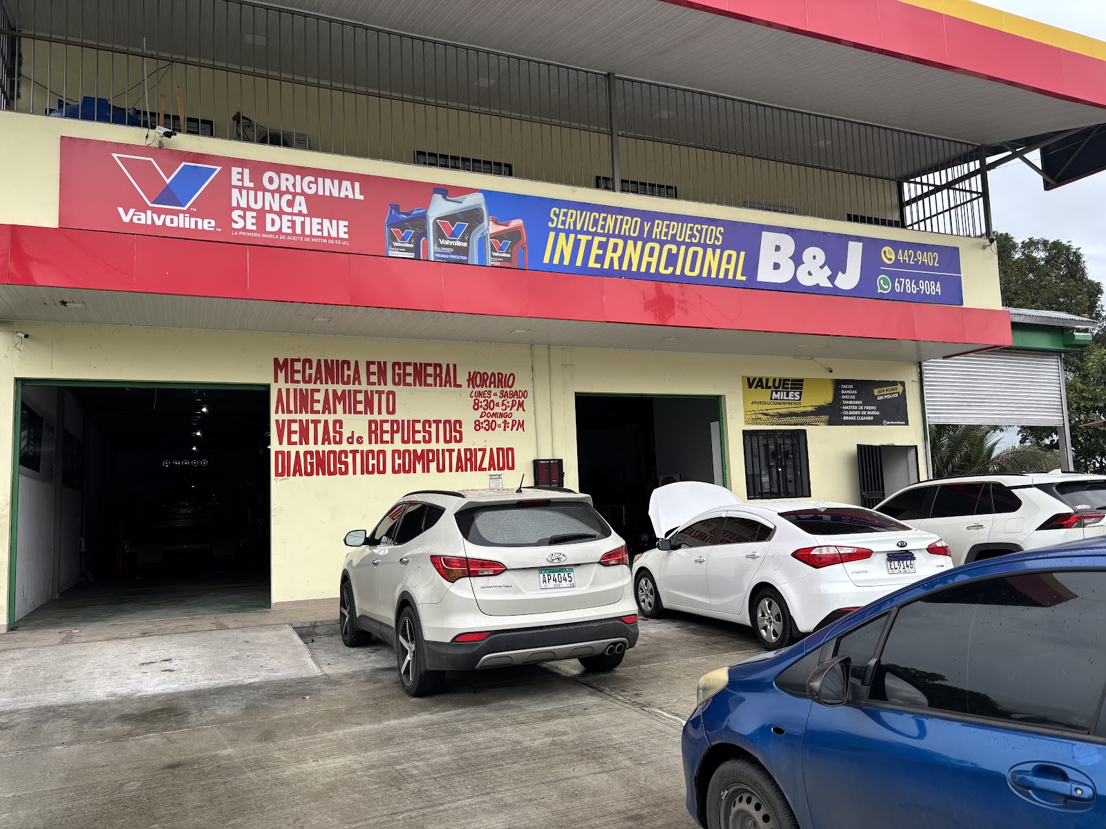 Servicentro y Repuesto Internacionales B&J