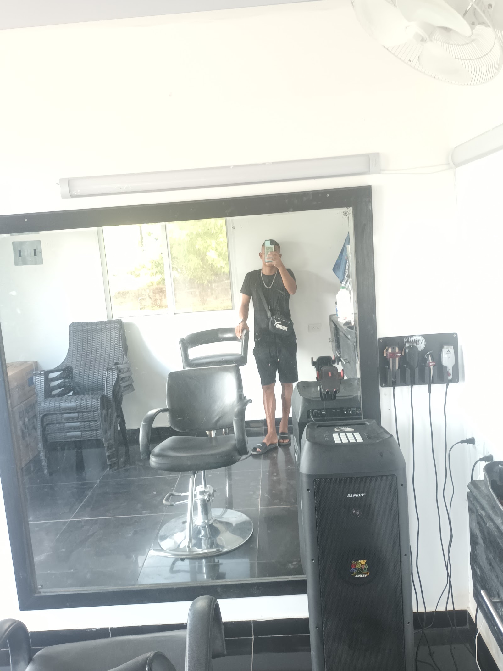 Chepo Barber kush