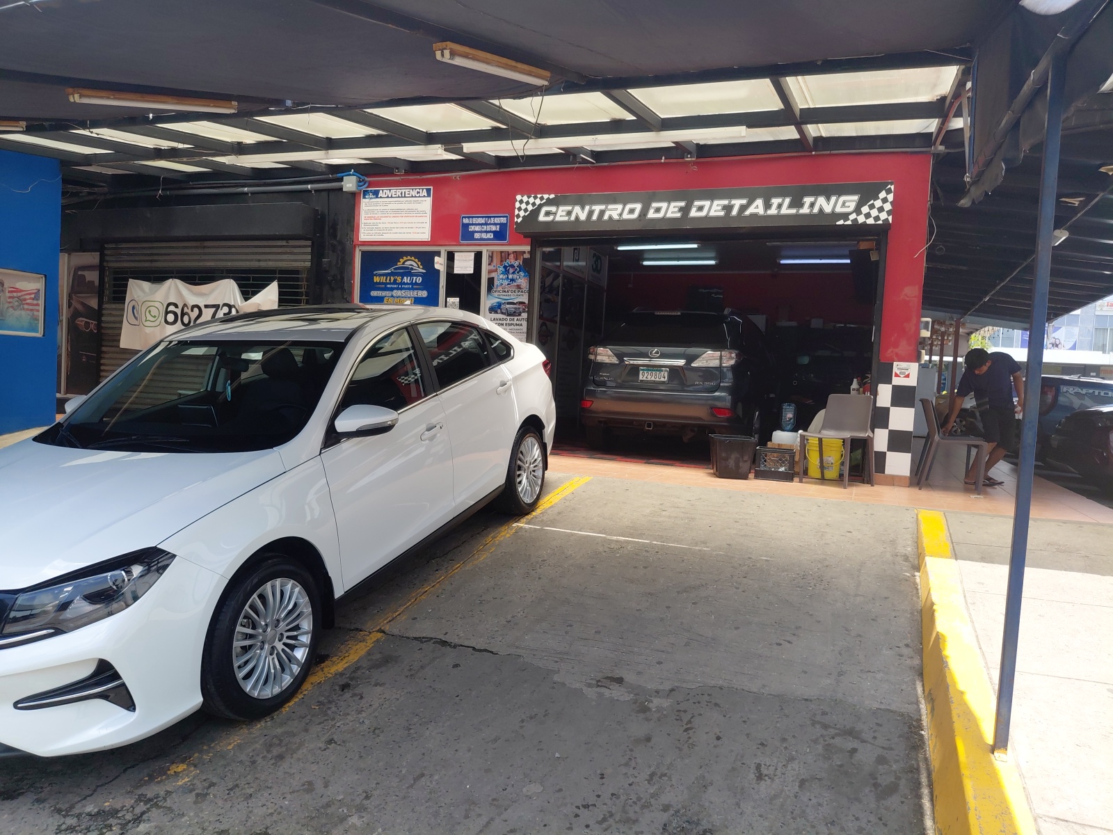 Wet Willy's Car Wash-Detailing & Imports