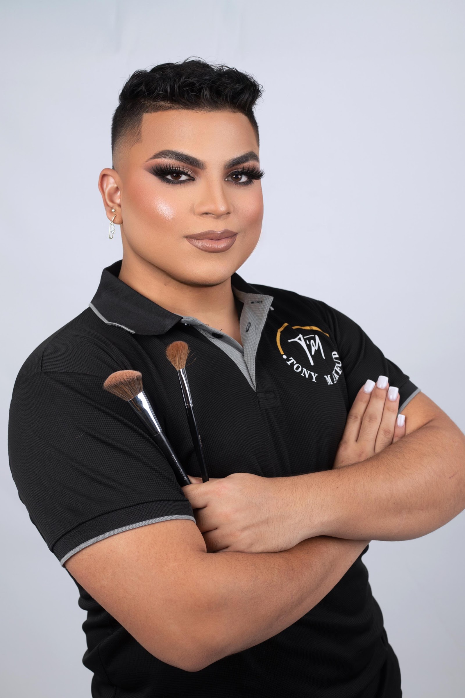 Tony Makeup Studio