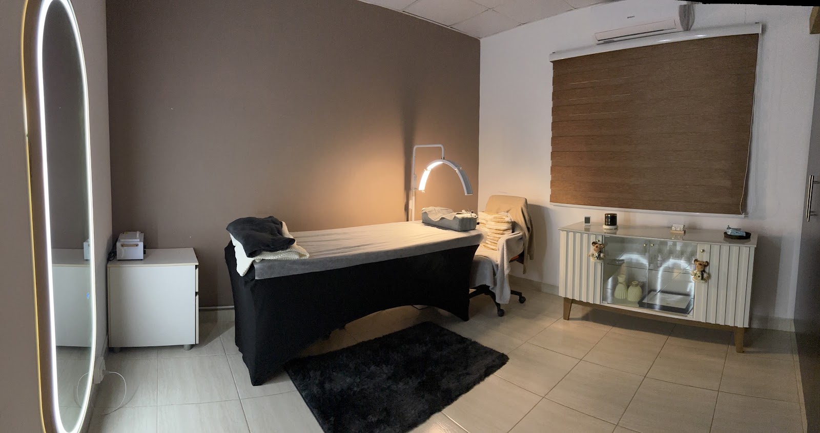 alliZone Lash Room