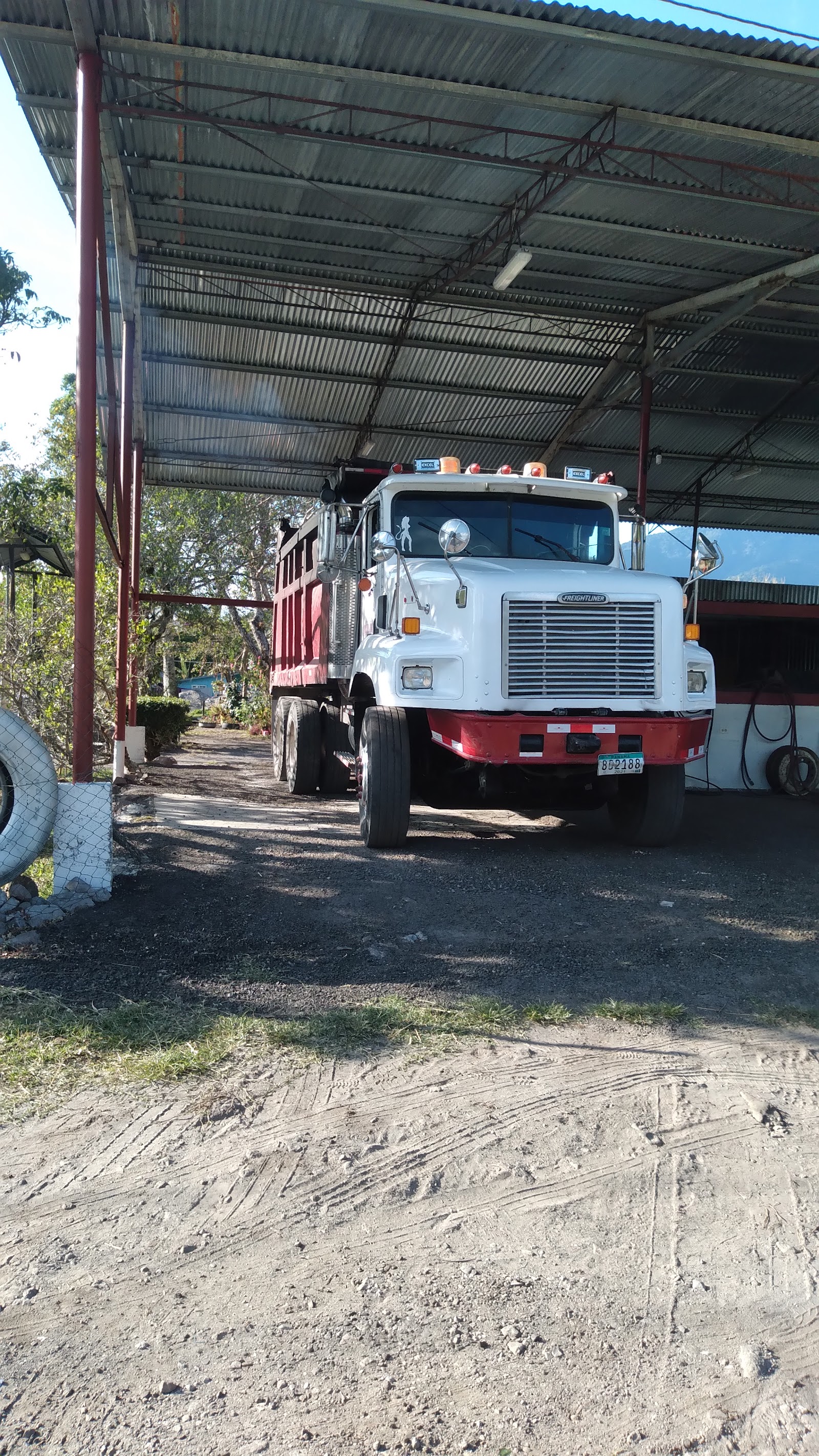 Auto llantas Iscar