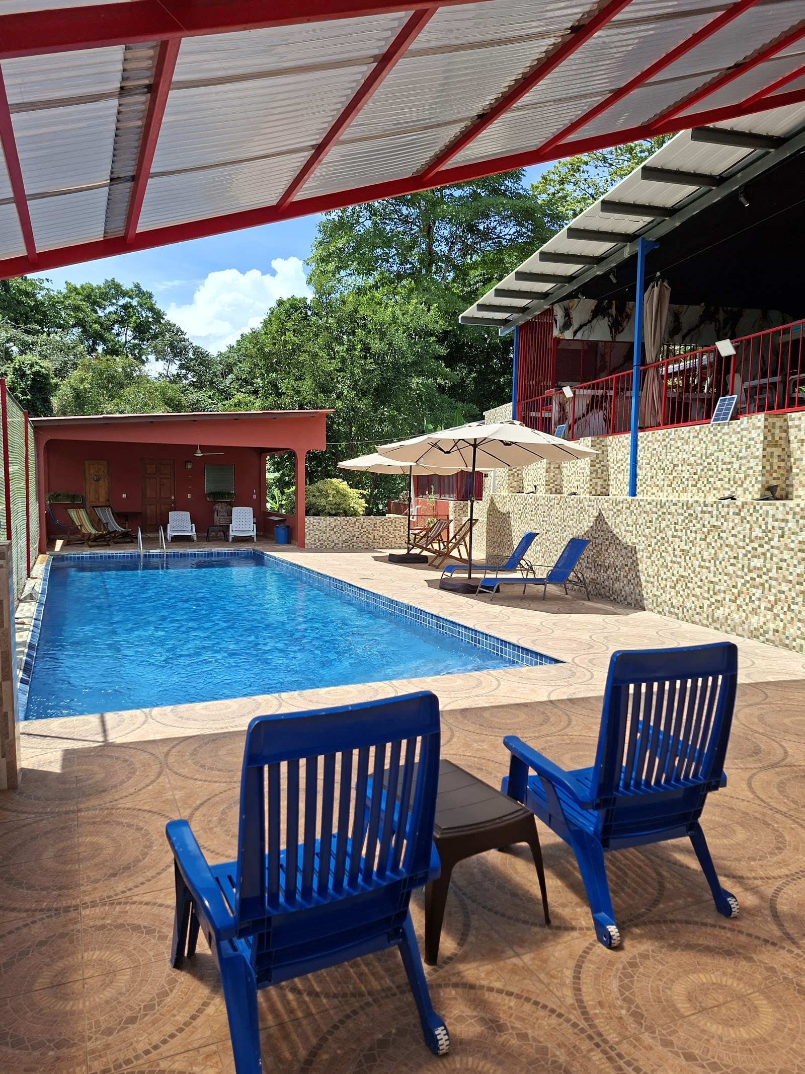 Oasis Piscina Mia