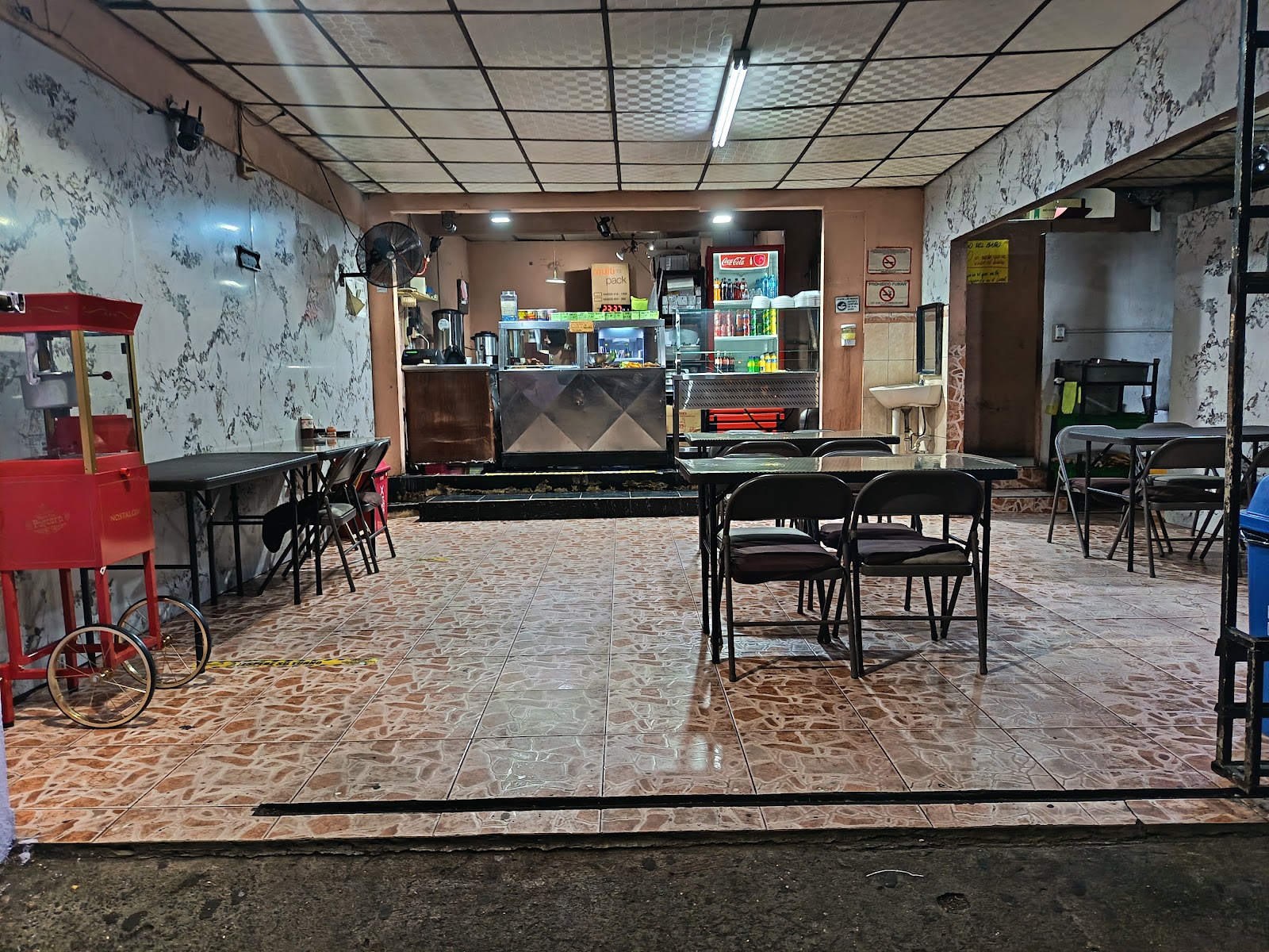FONDA LA COSTEÑA OESTE