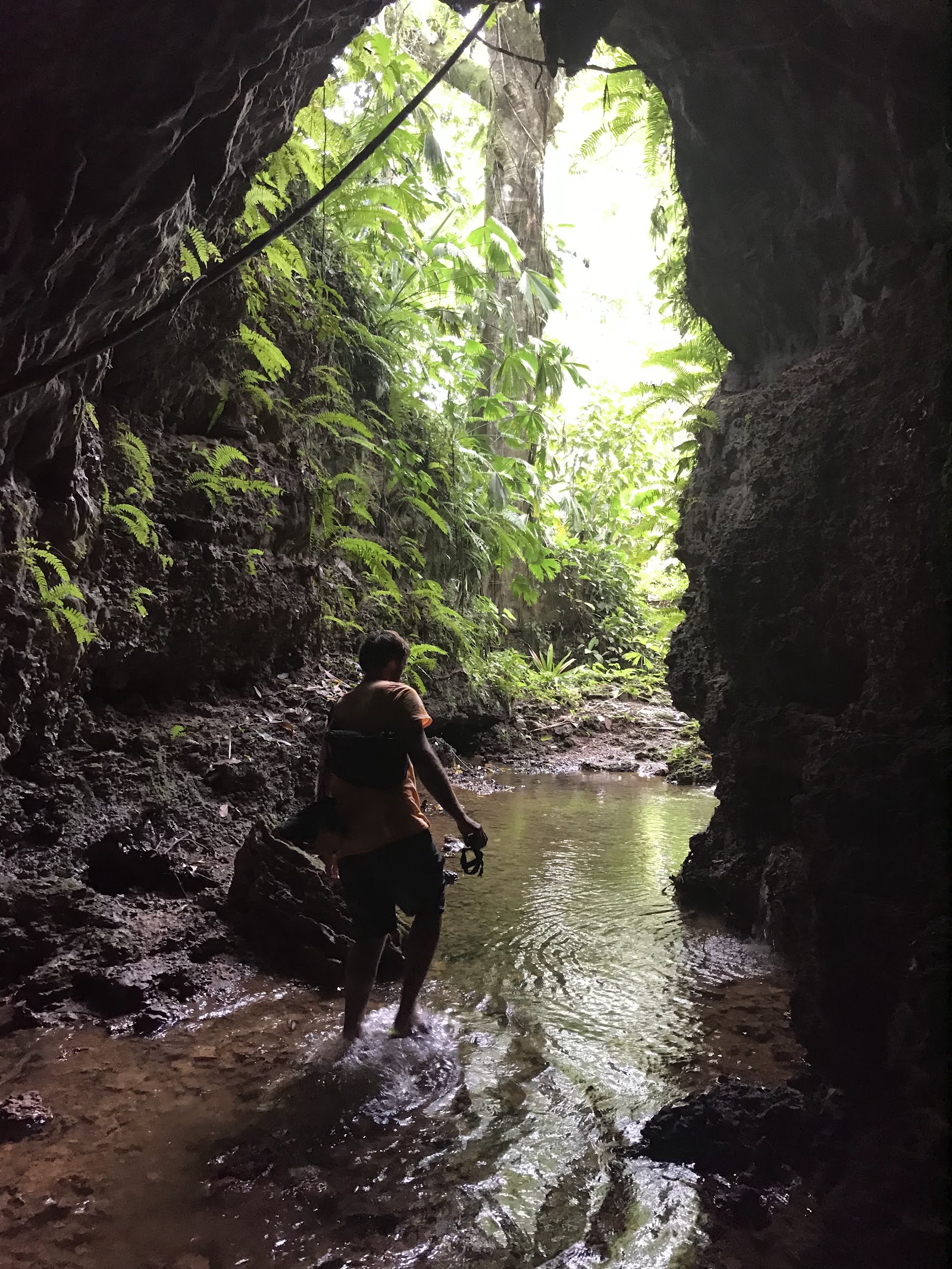 Cuevas y Santuario La Gruta