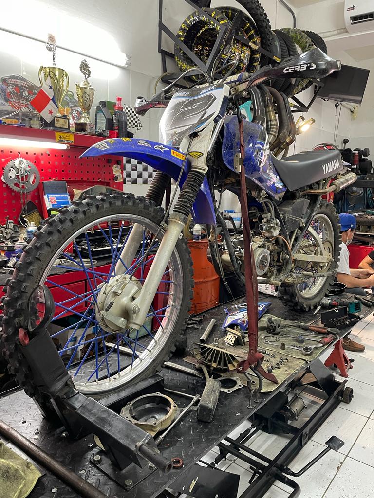 Luis Motoshop
