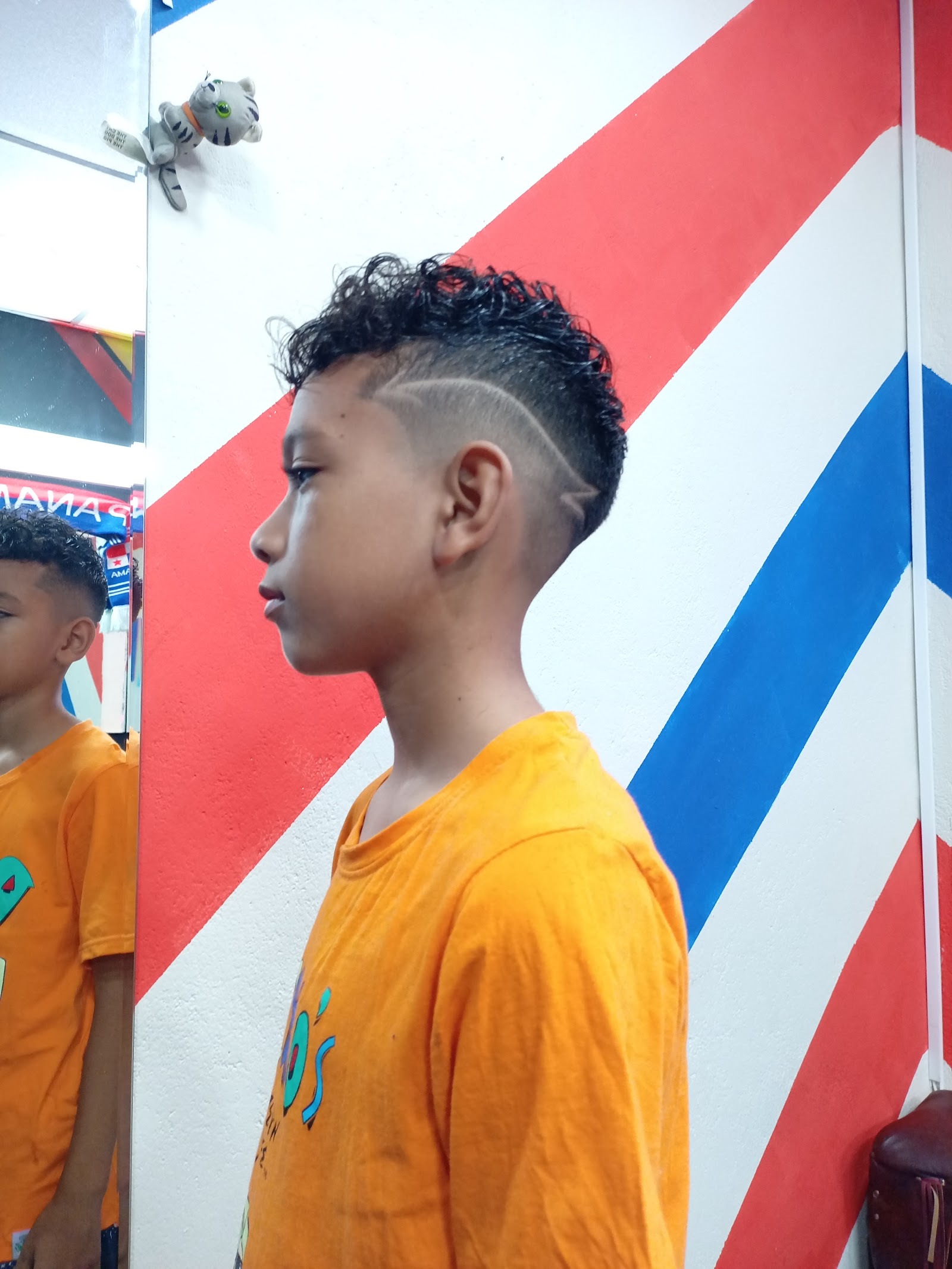 Don Legacy Barbershop unisex