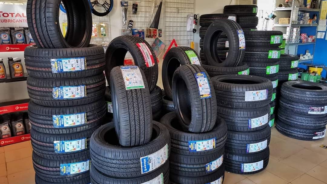SERVI AUTO Y LLANTAS , Mecánica , llantas nuevas ,alineamiento,balance ,cambio de aceite y mas..