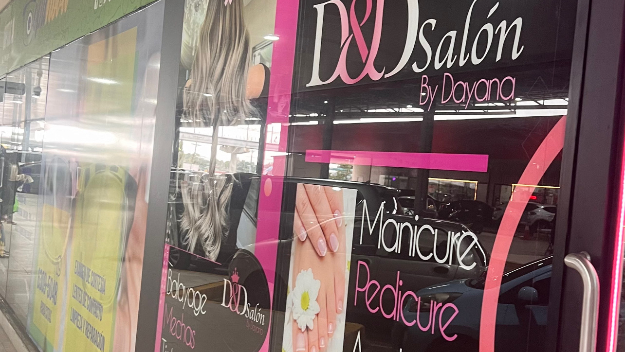 D&D salon