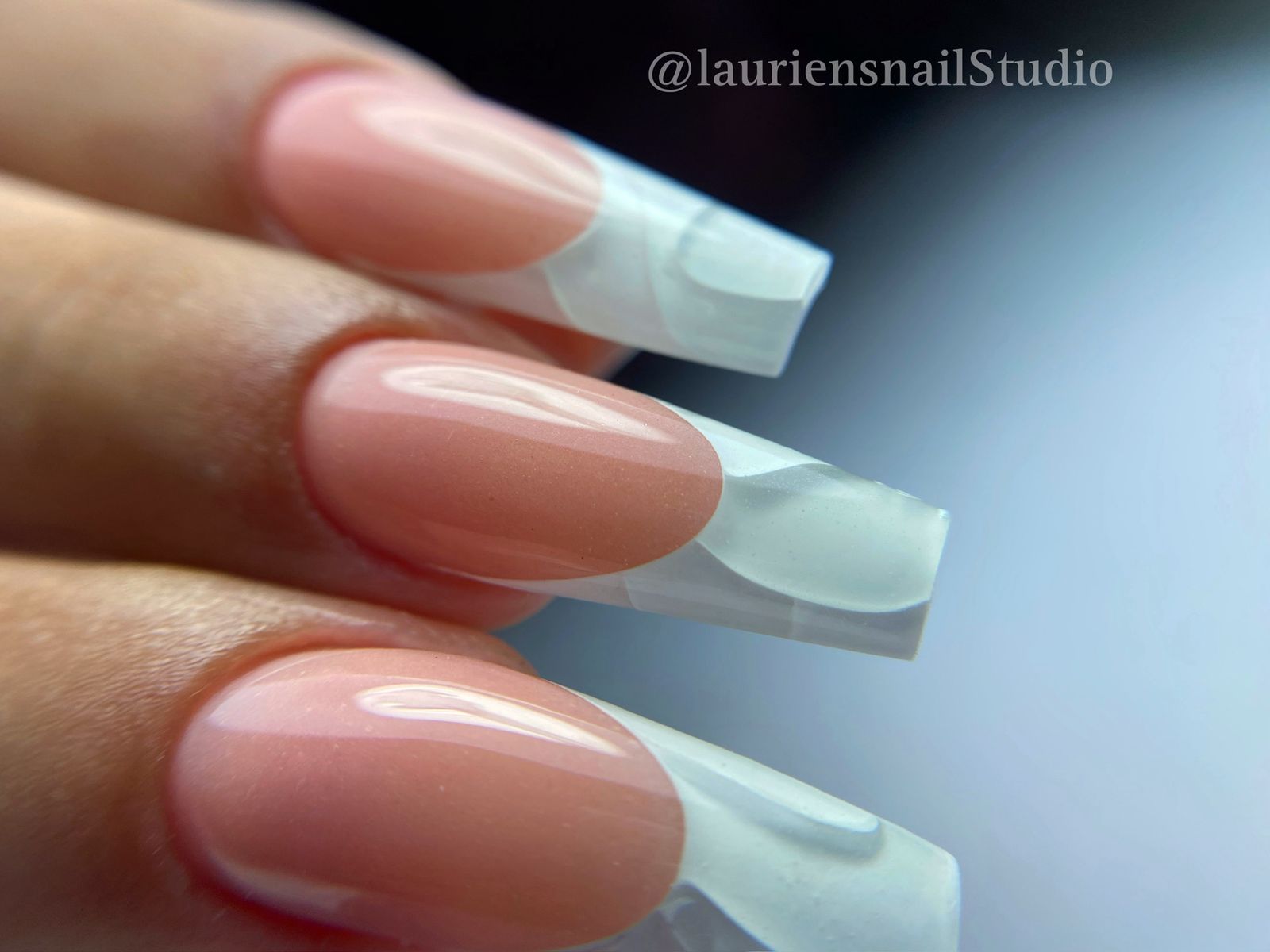 Nails Lauriens Studio