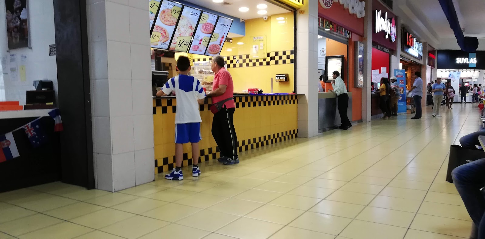 Full Pizza | Albrook Mall