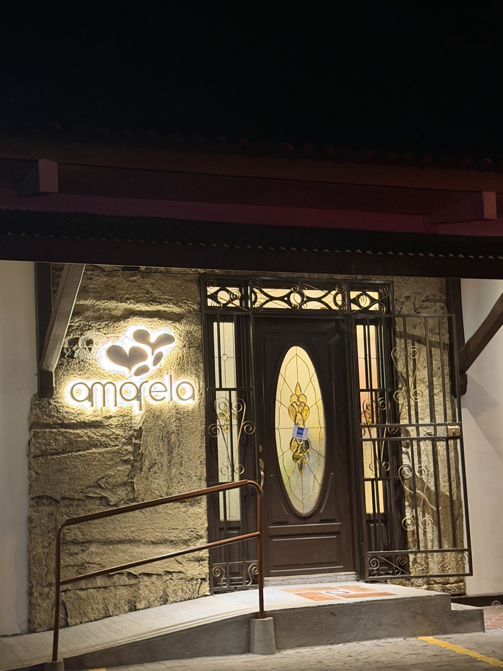 Amarela Café y Cocina