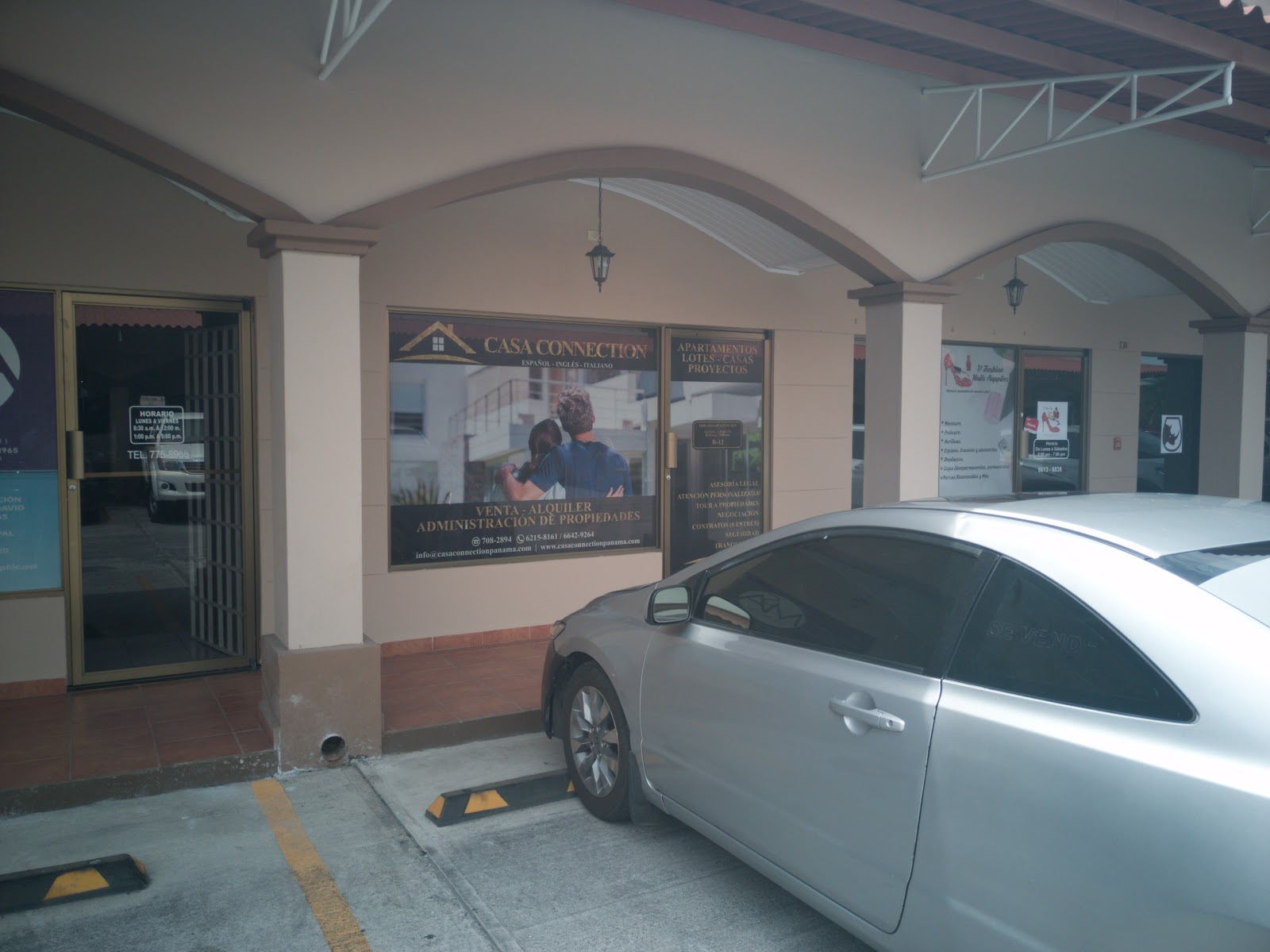 Casa Connection Bienes Raices (Venta y Alquileres de casas)