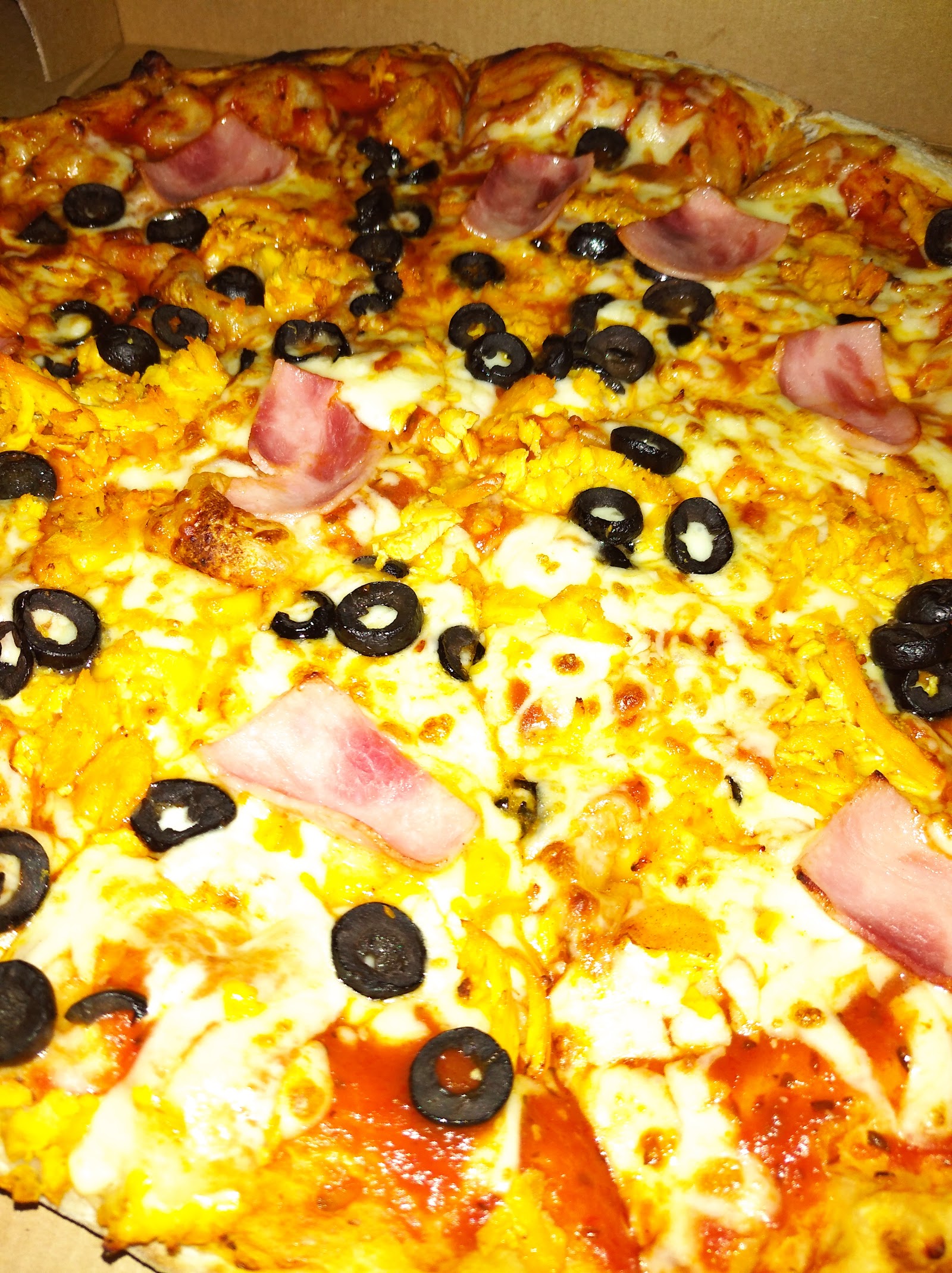 Leonardo Pizza | La Doña