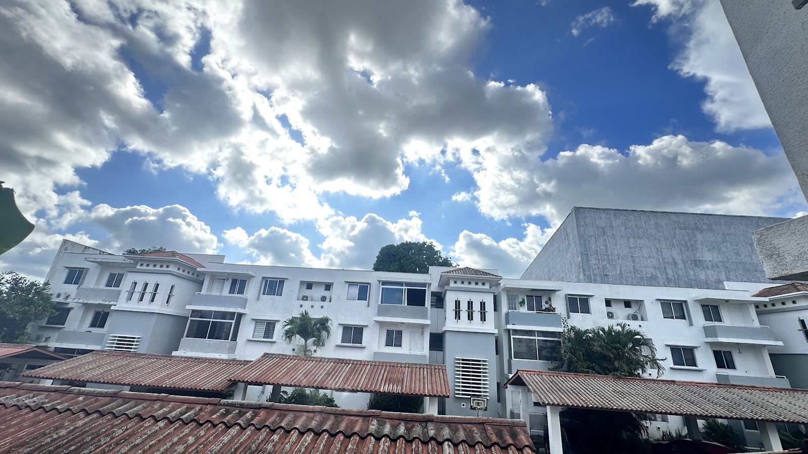 HABITARES PANAMA BIENES RAICES.