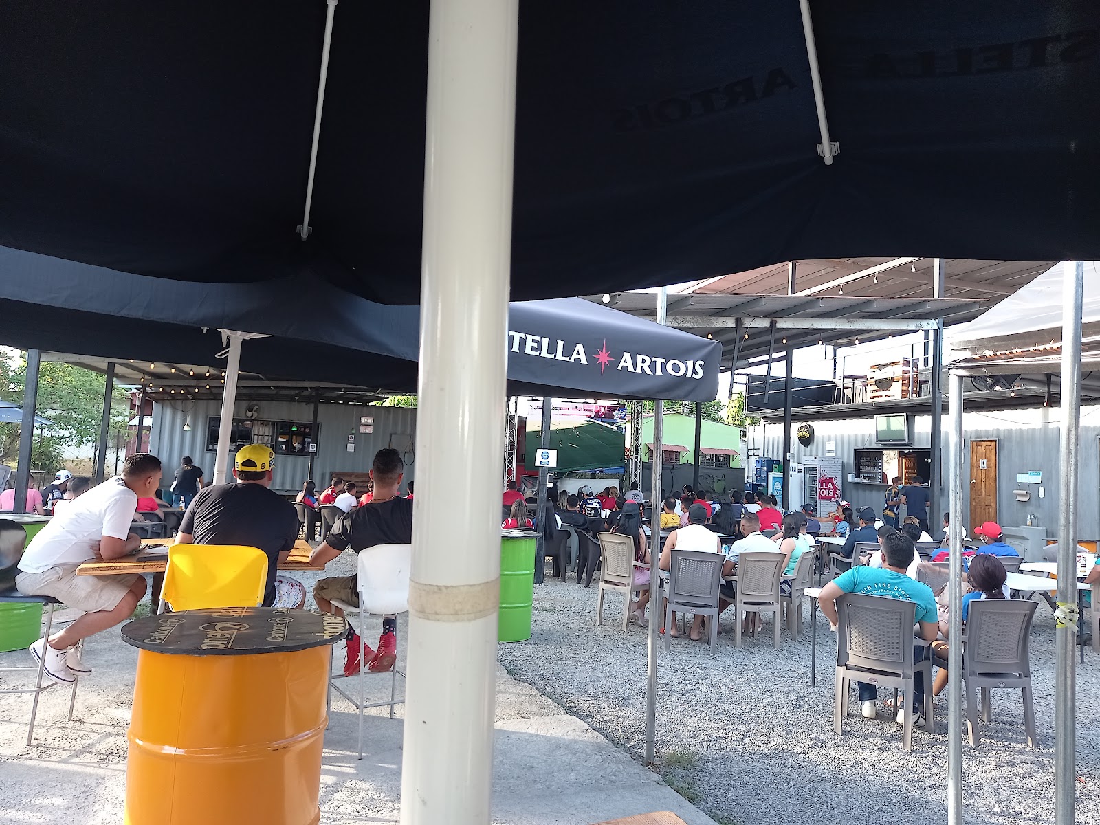 La parada spot bar
