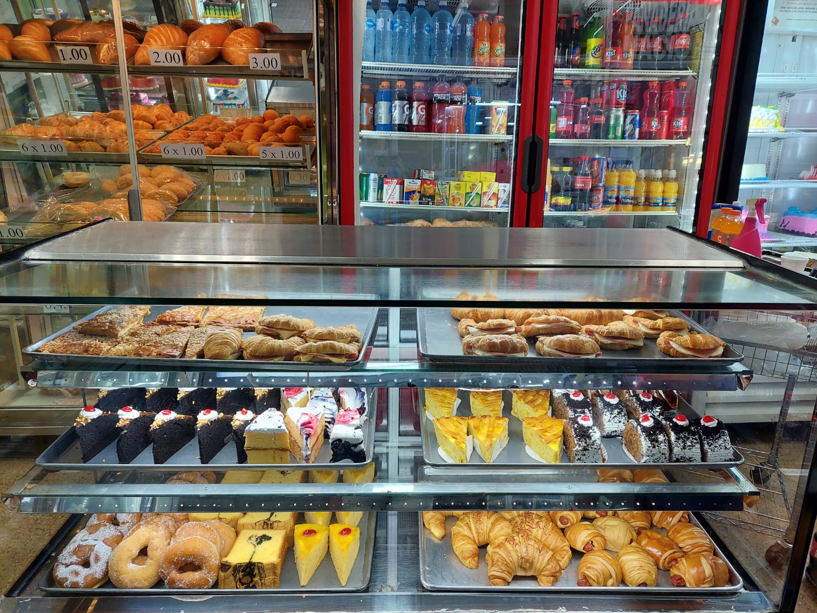 Panaderia Nacional 4 altos