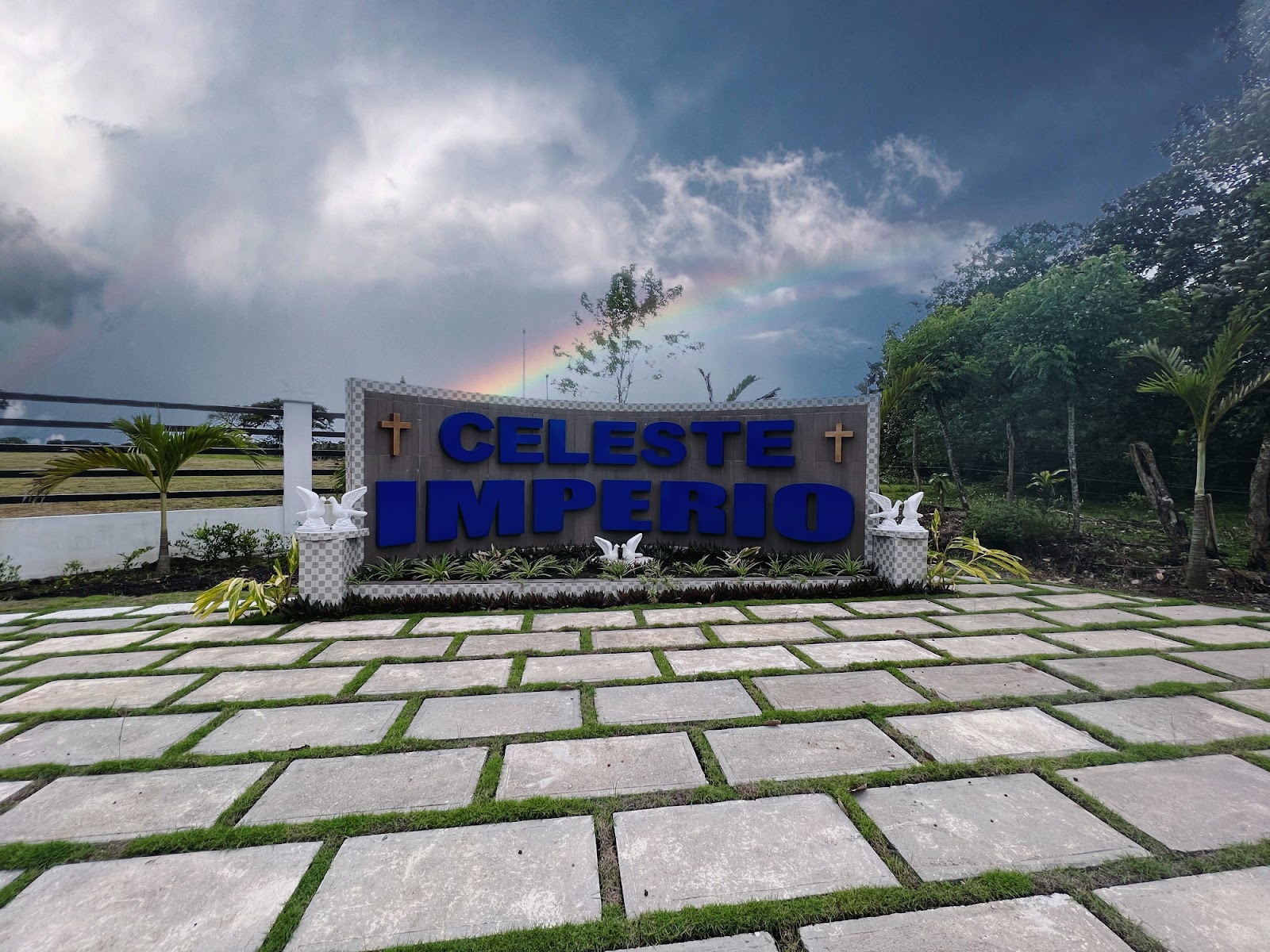Cementerio Celeste Imperio