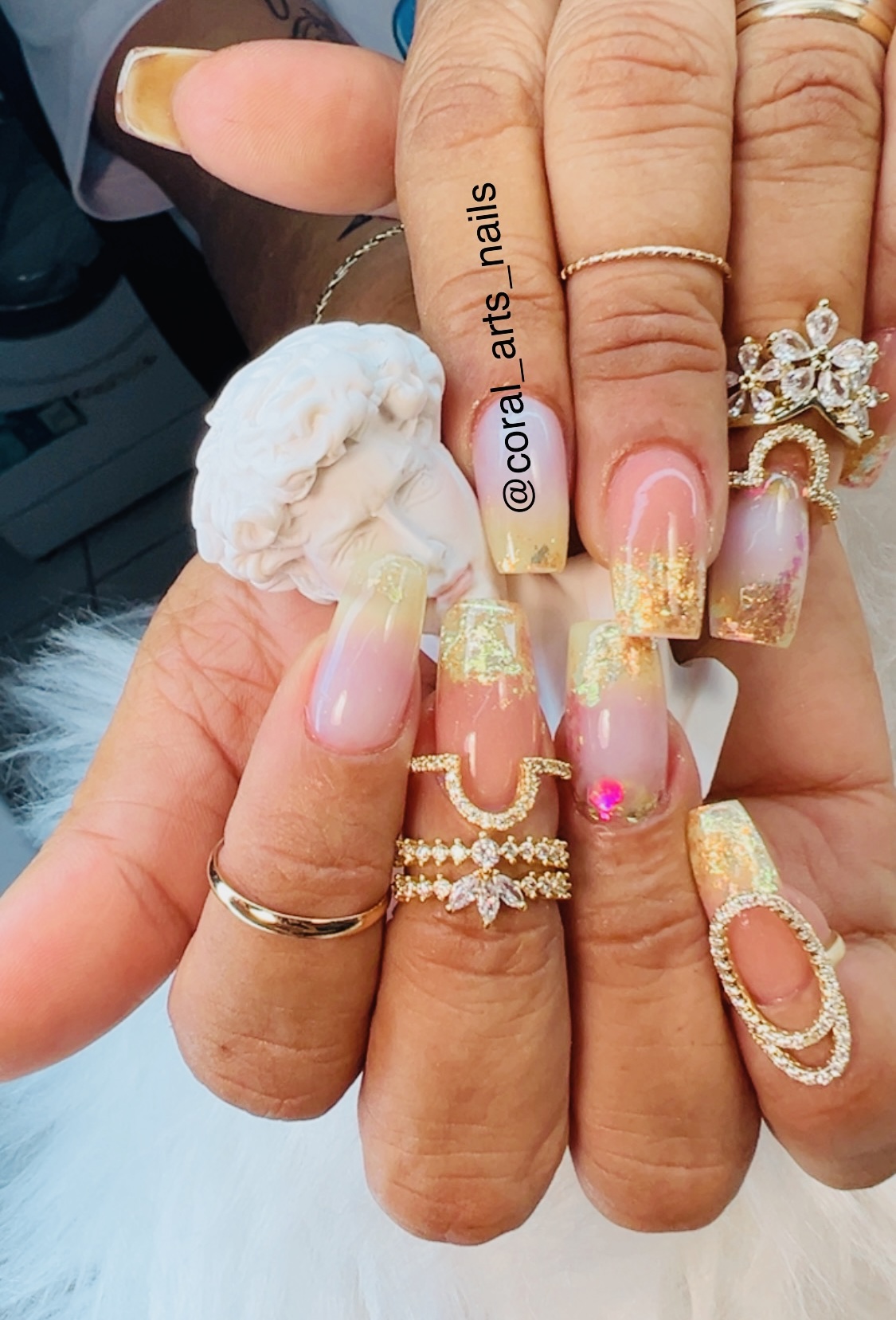 CORAL FASHION SALON