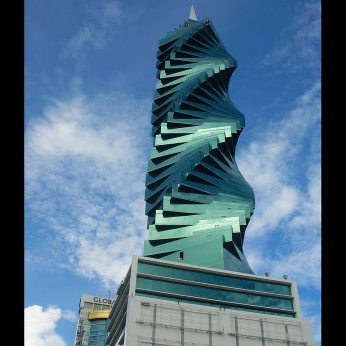 Ultra Consulting Panama S.A.