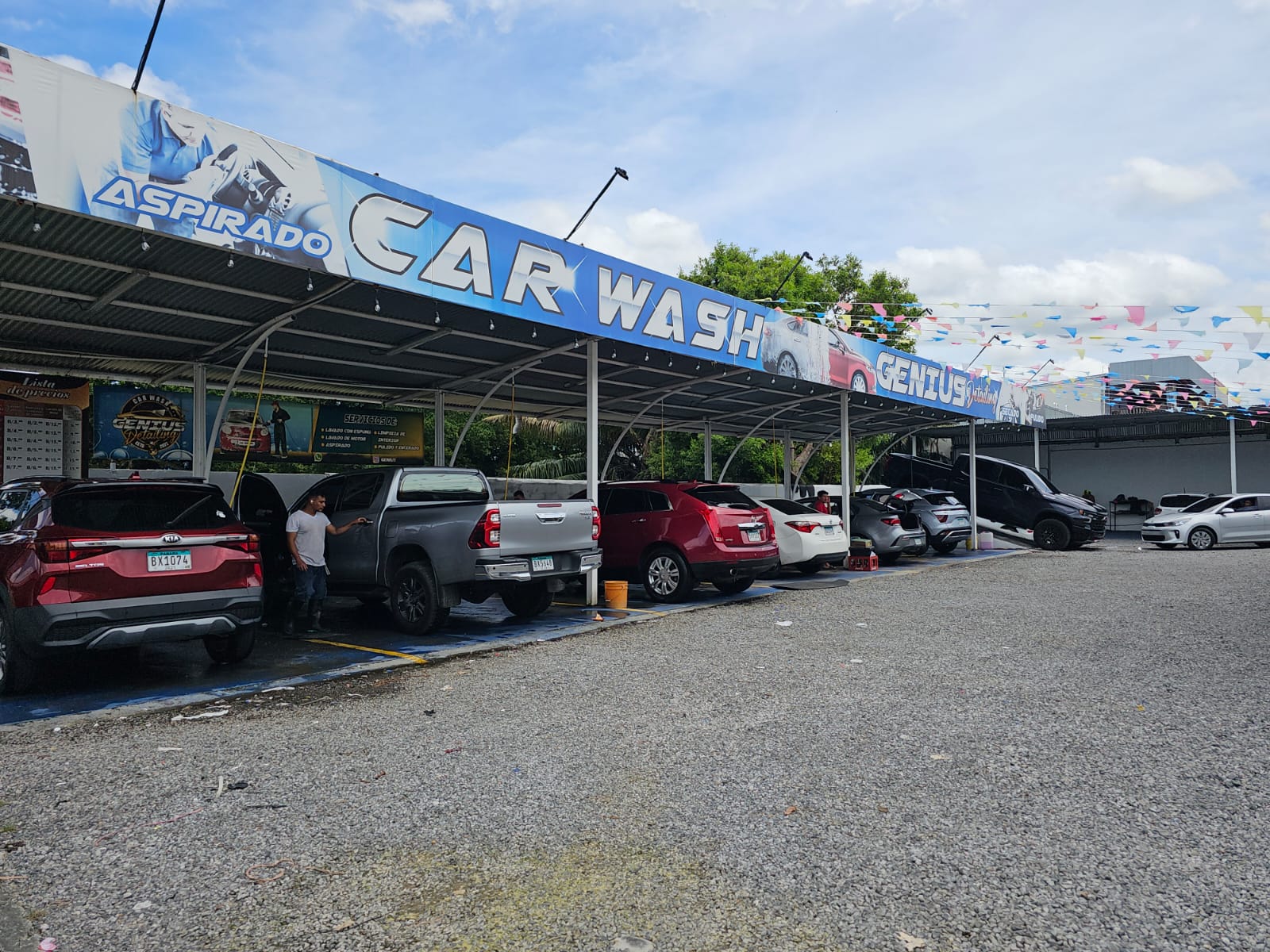 Deluxe Detailing Car Wash