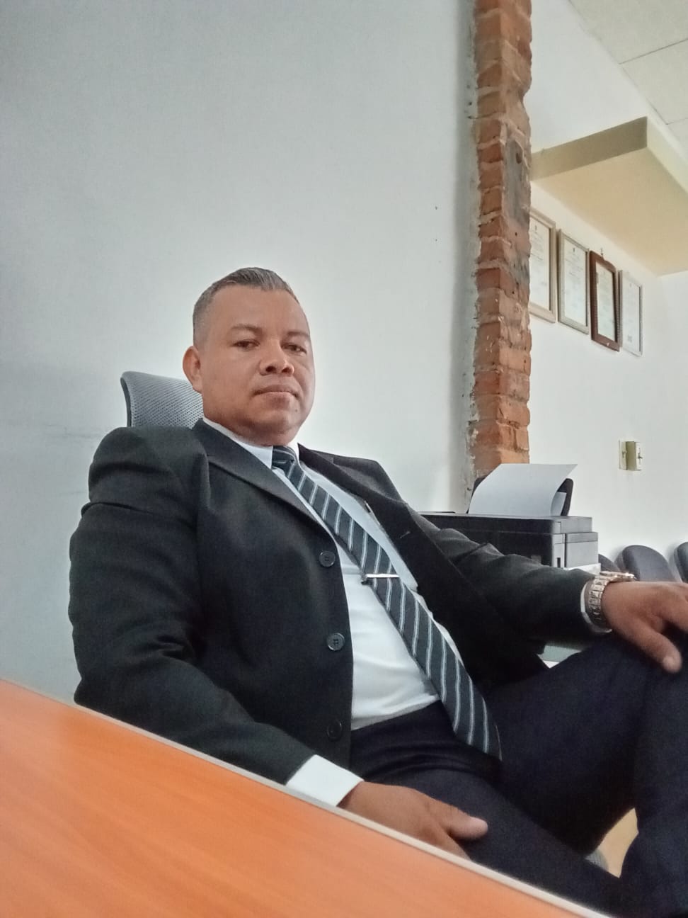 M & M Consultores Jurídicos