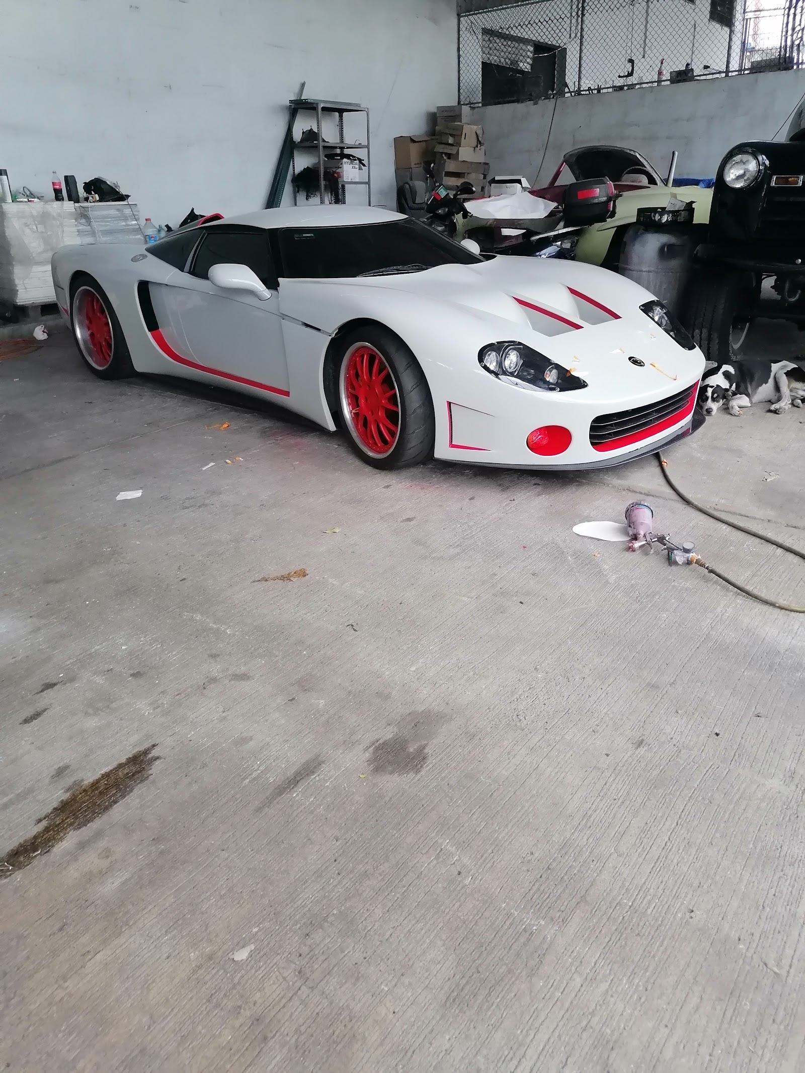 Joyas Sobre Ruedas. Restauración Autos Clásicos
