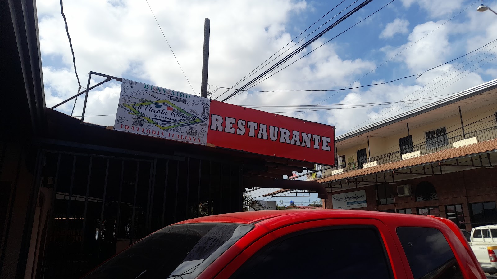la piccola trattoria
