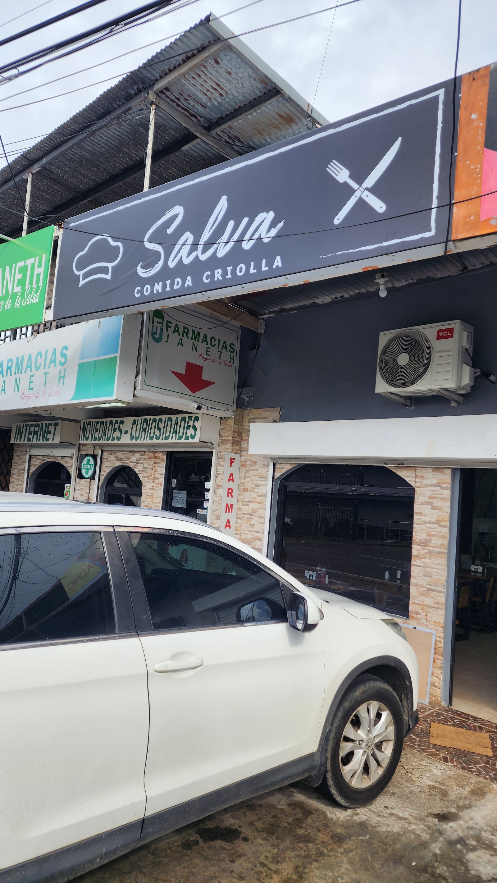 Salva Comida Criolla