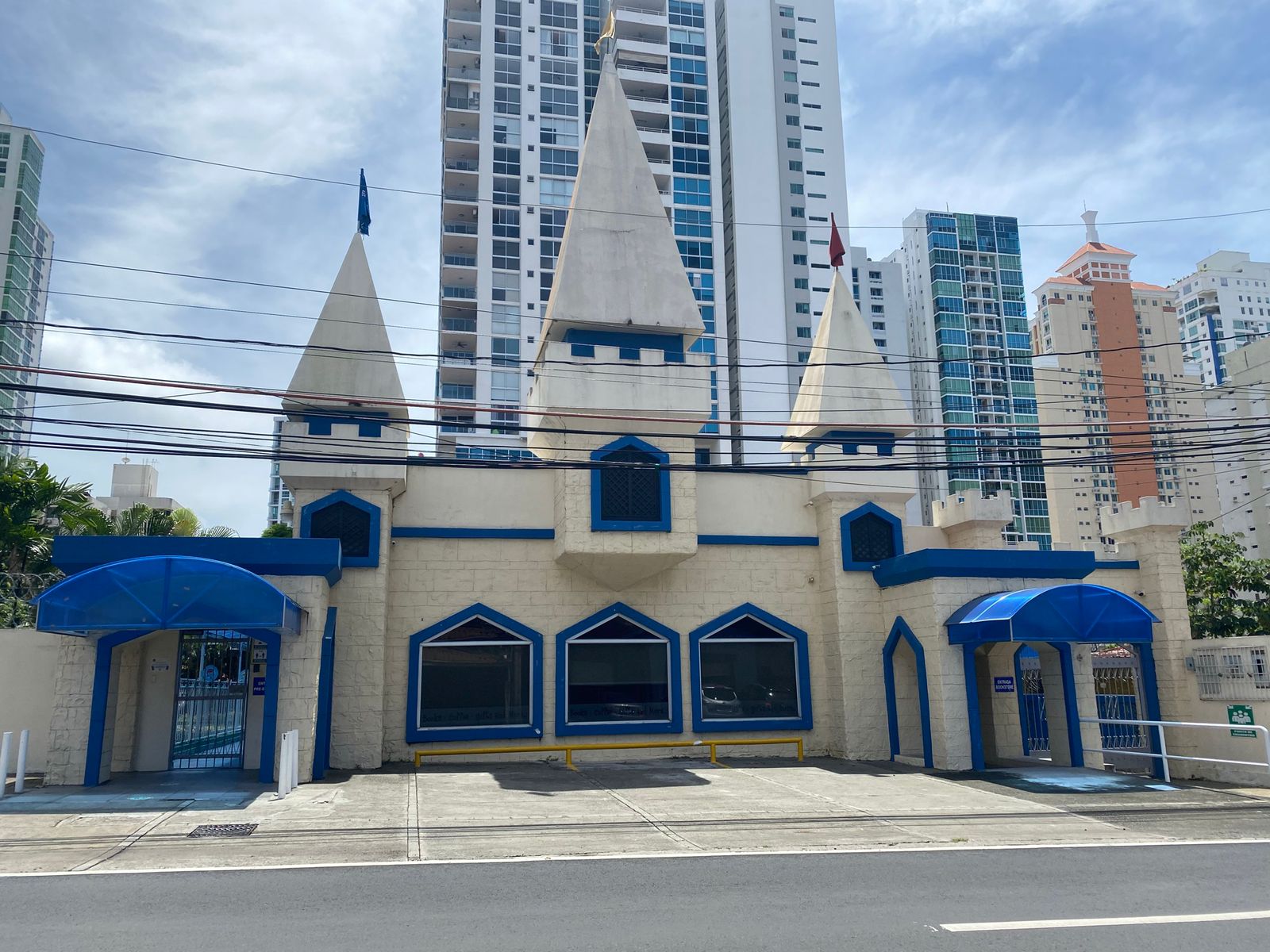 Colegio Bilingüe René Descartes