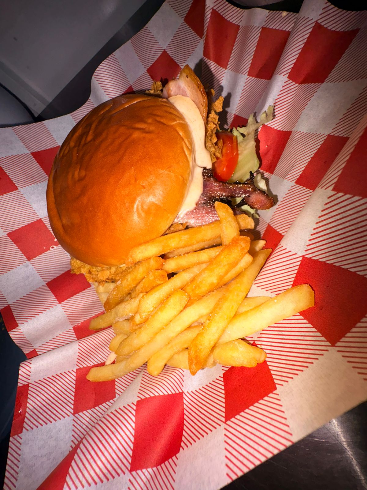 LA CRISPY BURGER
