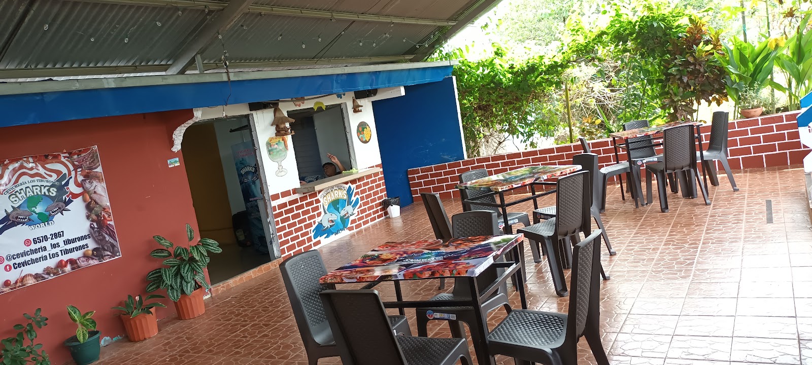 Cevichería Los Tiburones
